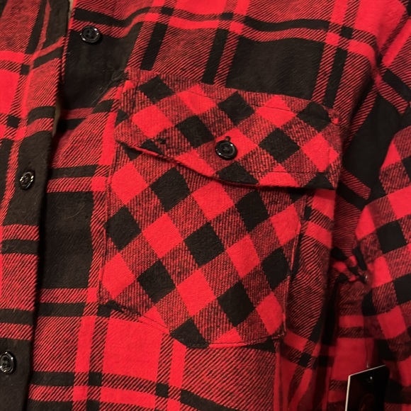 Plaid flannel - Picture 2 of 8